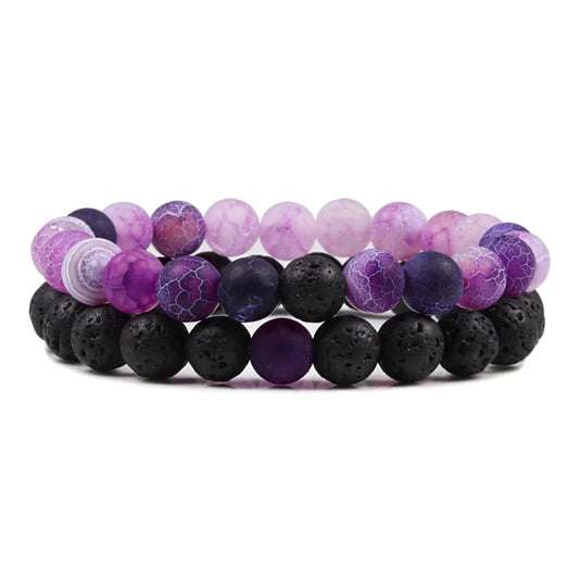 Duo de bracelets Mystère en pierre naturelle violette et noire, symbole d’élégance et de mystère.