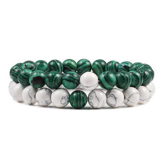 Duo de bracelets Harmonie en pierre naturelle verte et blanche, symbole de sérénité et d’équilibre.